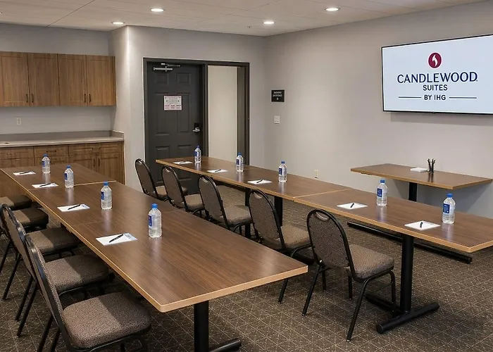Hotel Candlewood By Ihg 2*